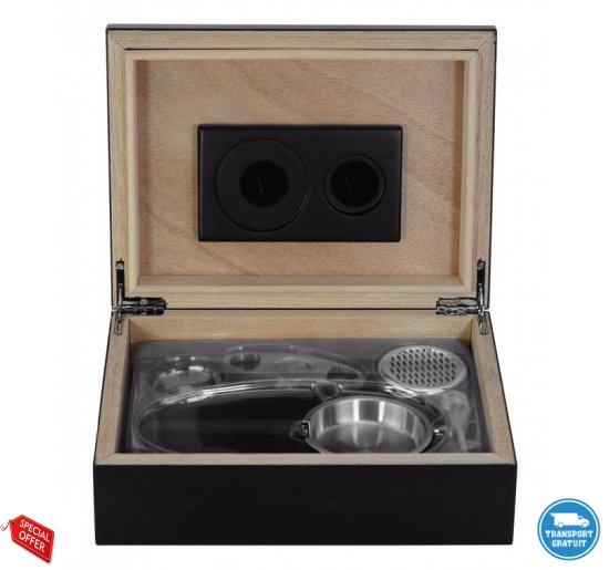 Set humidor si accesorii trabucuri Andreas Maduro 25