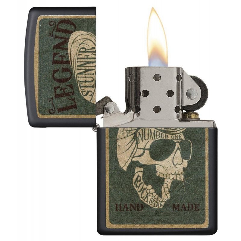 BRICHETA ZIPPO BLACK MATTE LEGENDARY SKULL DESIGN oferta cadou