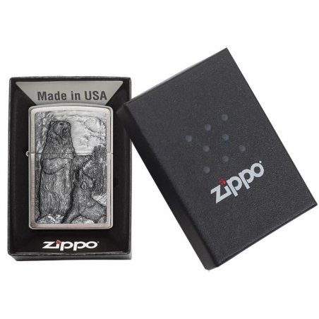 BRICHETA ZIPPO BRUSHED CHROME EMBLEM ATTACHED BEAR VS. WOLF oferta