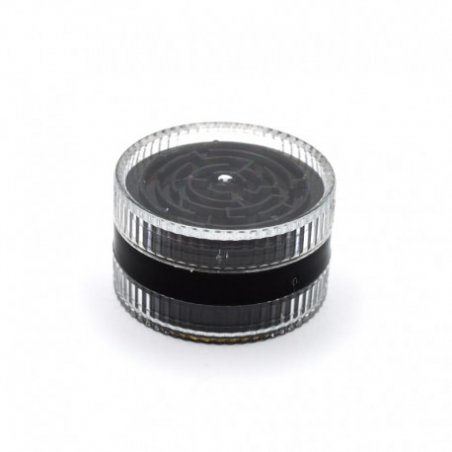 Grinder Tutun Plastic Maze Toro Negru in oferta la magazin online
