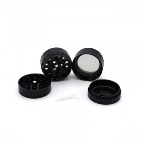 Grinder Tutun 40 Toro Black in magazin la oferta