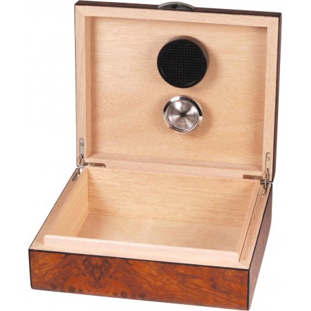 Humidor trabucuri Amado caut trabucuri cubaneze ieftine