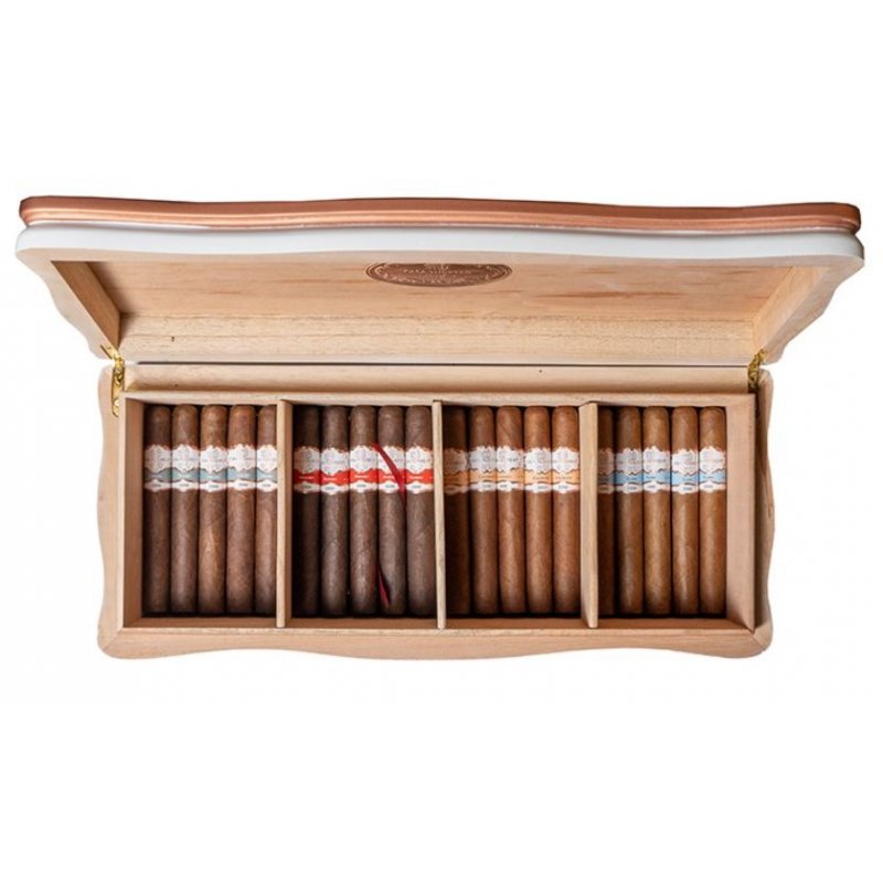 Trabucuri Casa Turrent 1880 Collection 40 si umidor cadou