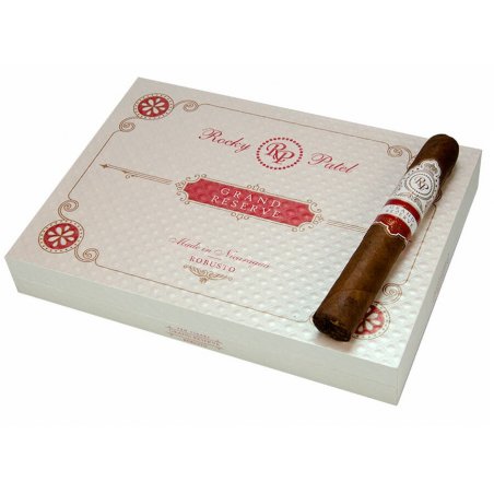 Trabucuri Rocky Patel Grand Reserve Robusto 10 oferta trabucuri