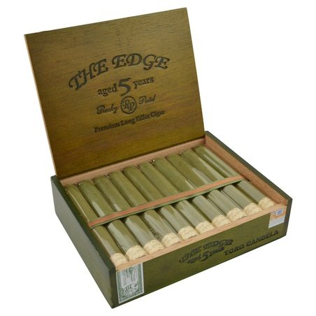 Trabucuri Rocky Patel Edge Candela Toro Special Edition 20