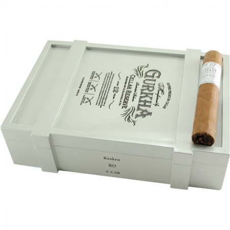 洋楽 Andre Turner Chillin in da Club Trabucuri Gurkha Cellar Reserve Platinum 12 Year Kraken 20 fumez