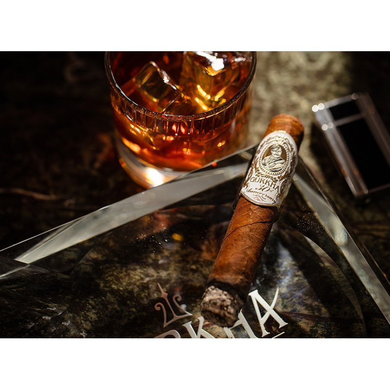 Trabucuri Gurkha Treinta 30th Anniversary Magnum 20 IEFTIN
