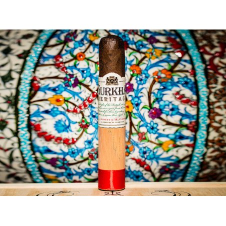 Trabucuri Gurkha Heritage Natural Robusto Corto 24 reduceri