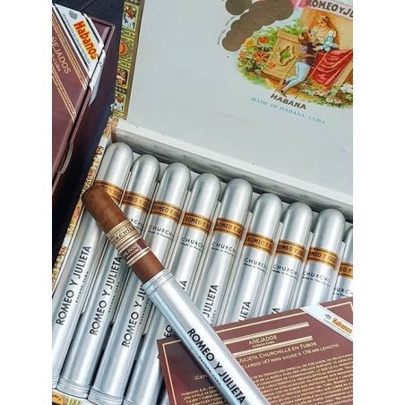 Trabucuri Romeo y Julieta Churchills Anejados 2018 Tubos 25