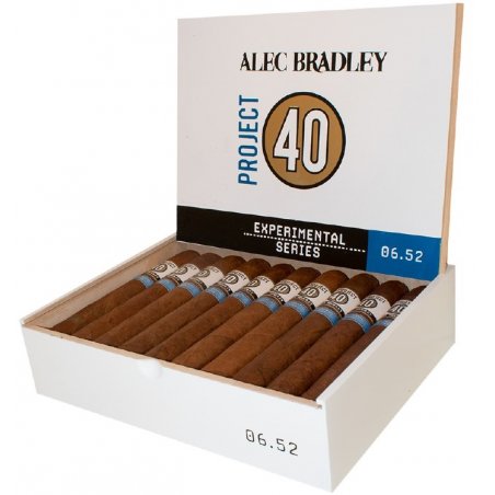 Trabucuri Alec Bradley Project 40 Toro 20