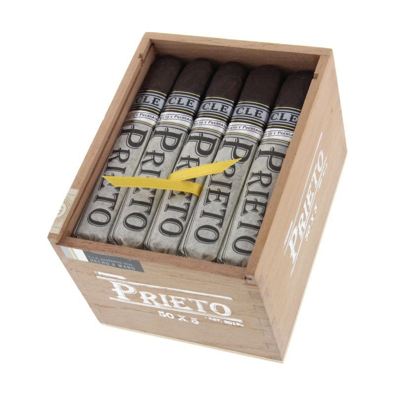 Trabucuri CLE Prieto Robusto Box Pressed (25)