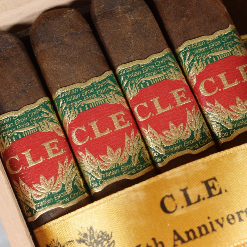 Trabucuri CLE 25th Anniversary Robusto Box Pressed 25