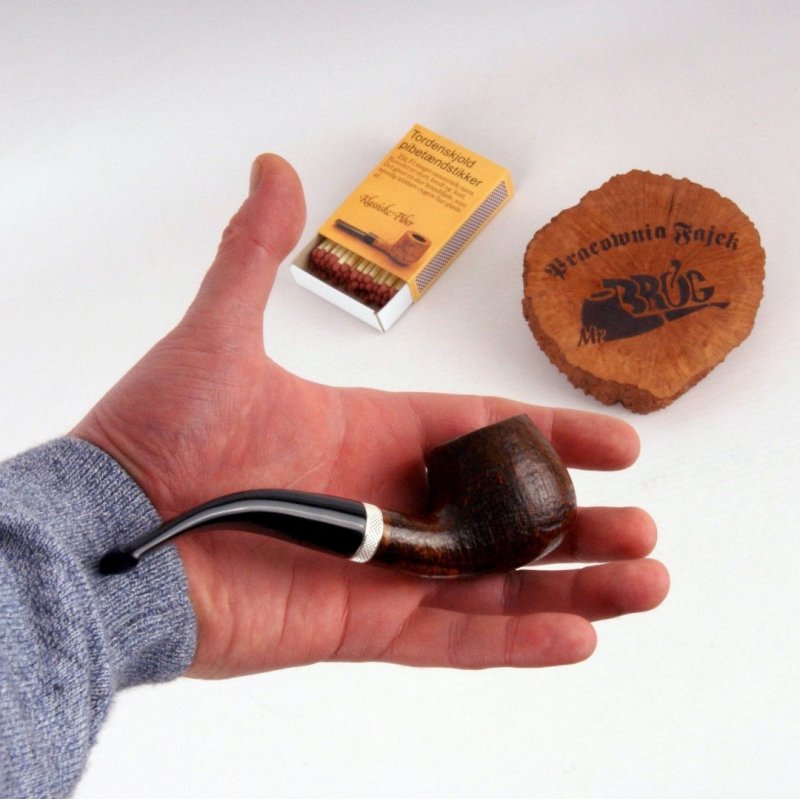 Pipa Mr. Brog Consul 82 Briar Sandblasted 9mm ieftina