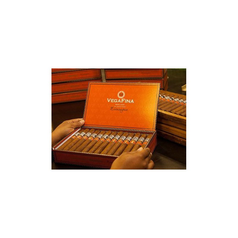 Trabucuri VegaFina Nicaragua Gran Toro 25 - Savurează Aroma Autentică