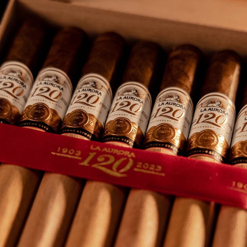 Trabucuri La Aurora 120 Aniversario Toro (20)