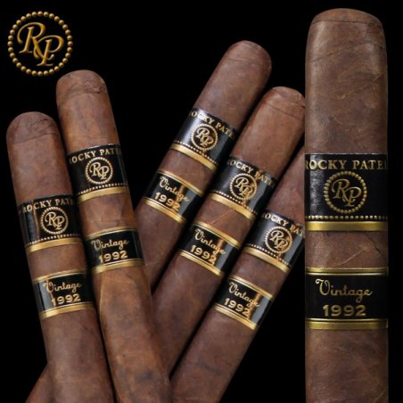 Trabuc premium Rocky Patel Vintage 1990 Petit Corona 1