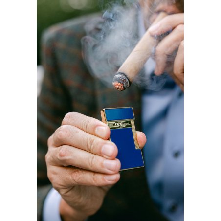 Bricheta S.T. Dupont Slimmy Lighter Blue Lacquer and Gold 28005