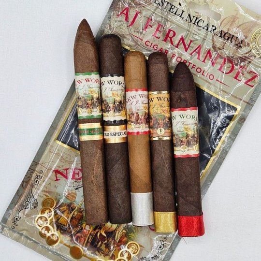 Trabucuri AJ Fernandez Sampler Fresh Mix 10 Reduceri trabucuri