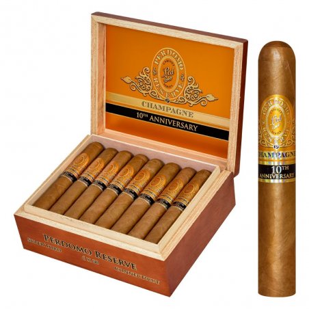 Trabucuri Perdomo 10th Anniversary Connecticut Super Toro 25