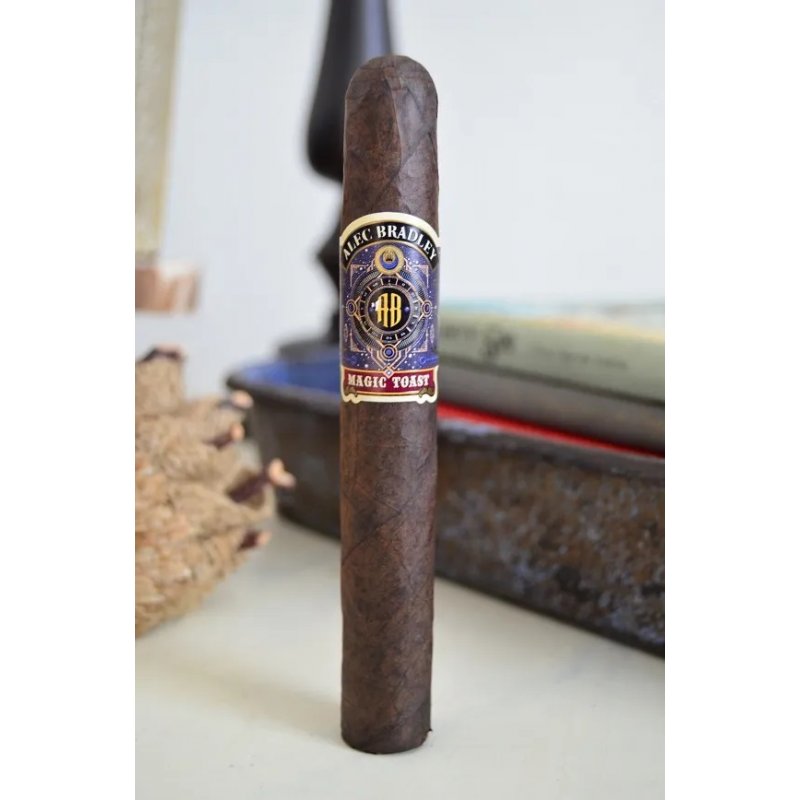 Trabucuri Alec Bradley Magic Toast Toro 24 Reduceri