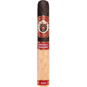 Trabucuri Macanudo Vintage 2013 Maduro Toro Grande (20)