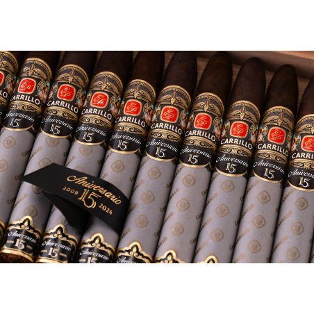 Trabucuri E.P Carrillo 15th Anniversary Maduro Limited Edition (15) cel mai bun pret