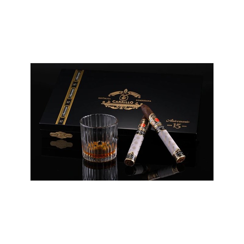 Trabucuri E.P Carrillo 15th Anniversary Maduro Limited Edition (15) cel mai bun pret