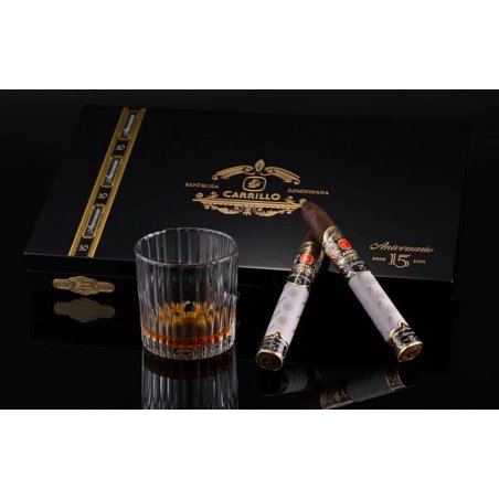Trabucuri E.P Carrillo 15th Anniversary Maduro Limited Edition (15) cel mai bun pret
