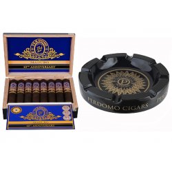 Trabucuri Perdomo 10TH Anniversary Reserve Robusto Maduro si scrumiera