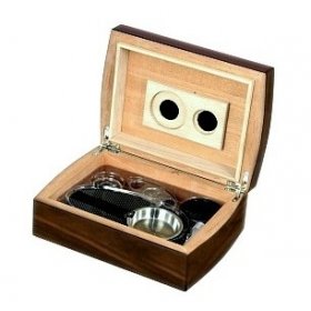 Umidor 40 trabucuri Lubinski Set Cadou Walnut Amador