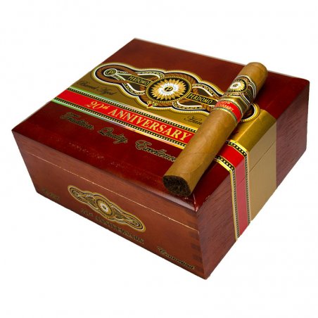 Trabucuri Perdomo 20th Anniversary Connecticut Epicure E656 (24)