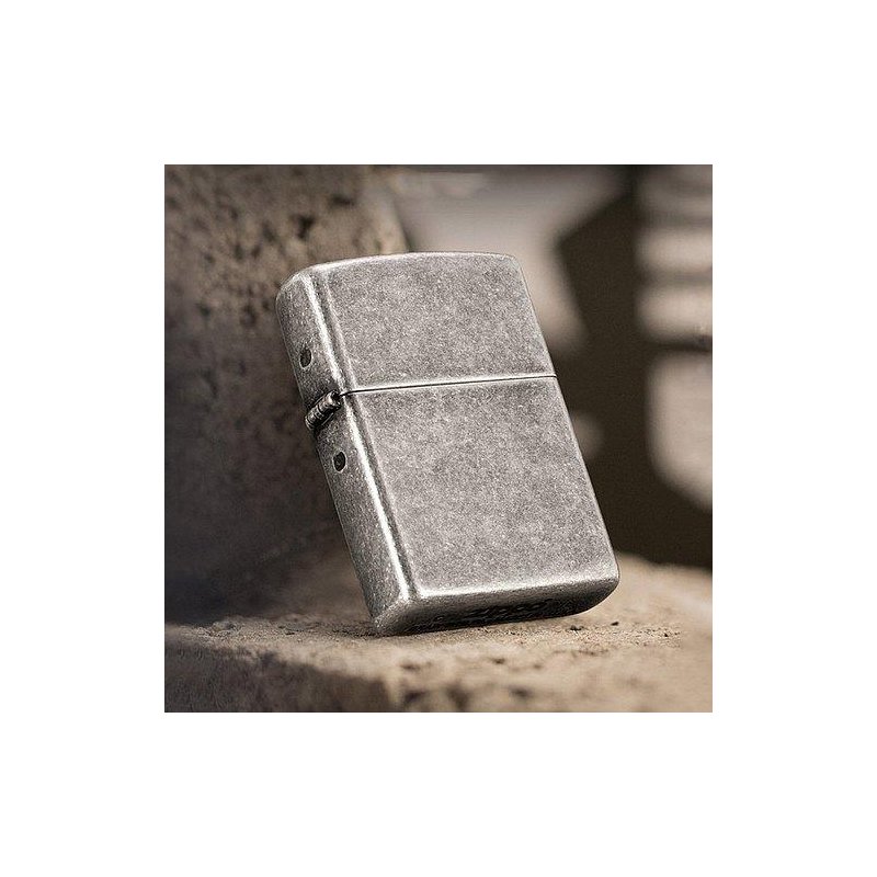 Bricheta Zippo 121FB Antique Silver Plate de vanzare cu livrare rapida