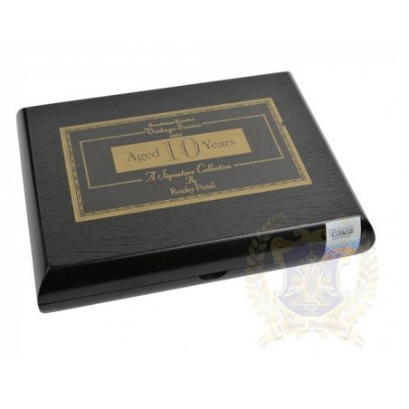 Trabucuri Rocky Patel Vintage 1992 Petite Corona 20