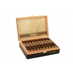 Trabucuri Alec Bradley Tempus Terra Novo 20